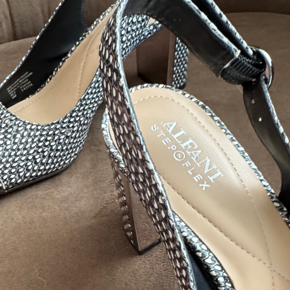 Elegant Black, White, and Silver Women's Sling-Back Heels - Picture 2 of 7